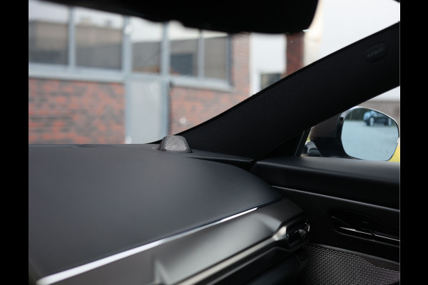 Aston Martin Vanquish 5.2 V12 Coupe | Q Epsilon Black - Nieuwstaat - B&W
