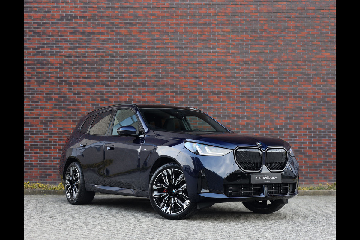 BMW X3 30e xDrive | Pano - Trekhaak - HUD