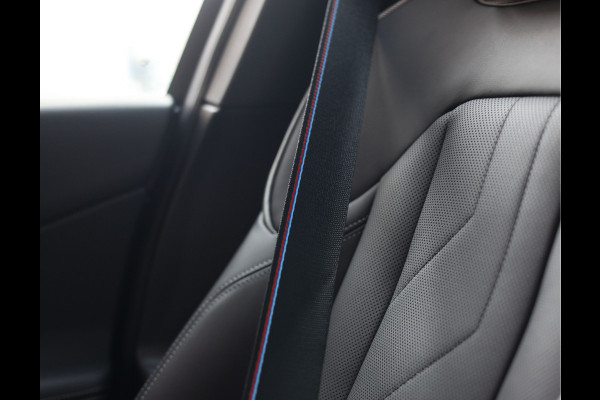 BMW X3 30e xDrive | Pano - Trekhaak - HUD