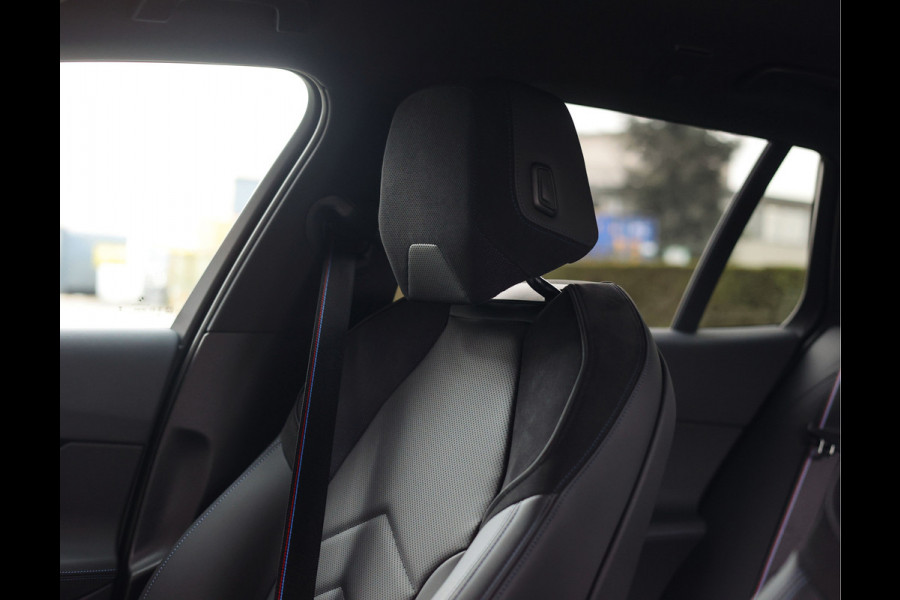 BMW 5 Serie Touring 550e xDrive | Trekhaak - M Sport Pro - Alcantara