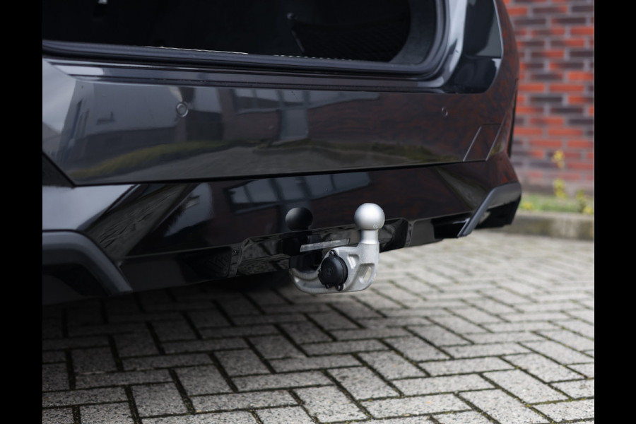 BMW 5 Serie Touring 550e xDrive | Trekhaak - M Sport Pro - Alcantara