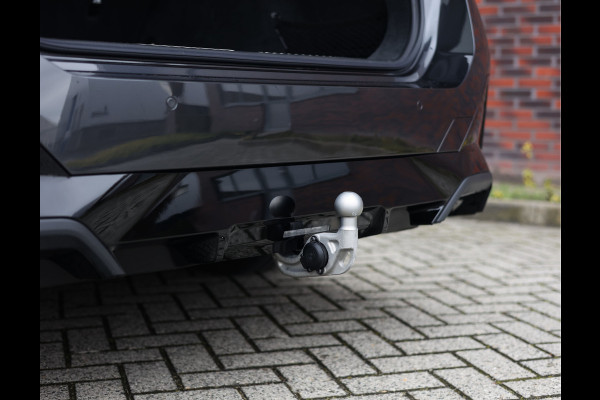 BMW 5 Serie Touring 550e xDrive | Trekhaak - M Sport Pro - Alcantara