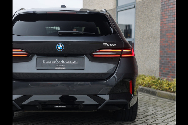 BMW 5 Serie Touring 550e xDrive | Trekhaak - M Sport Pro - Alcantara