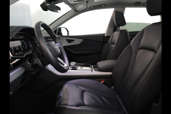 Audi Q8 55 TFSIe quattro Pro Line Plus 380pk | Unieke Auto | Panoramadak | Zeer weinig km's  | 21 inch lichtmetalen velgen | 360 graden camera |