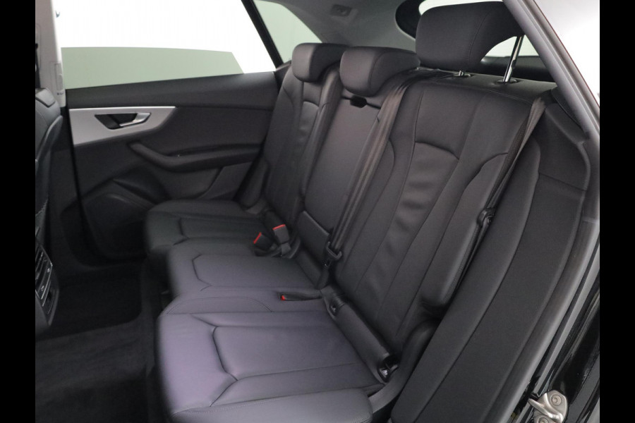 Audi Q8 55 TFSIe quattro Pro Line Plus 380pk | Unieke Auto | Panoramadak | Zeer weinig km's  | 21 inch lichtmetalen velgen | 360 graden camera |