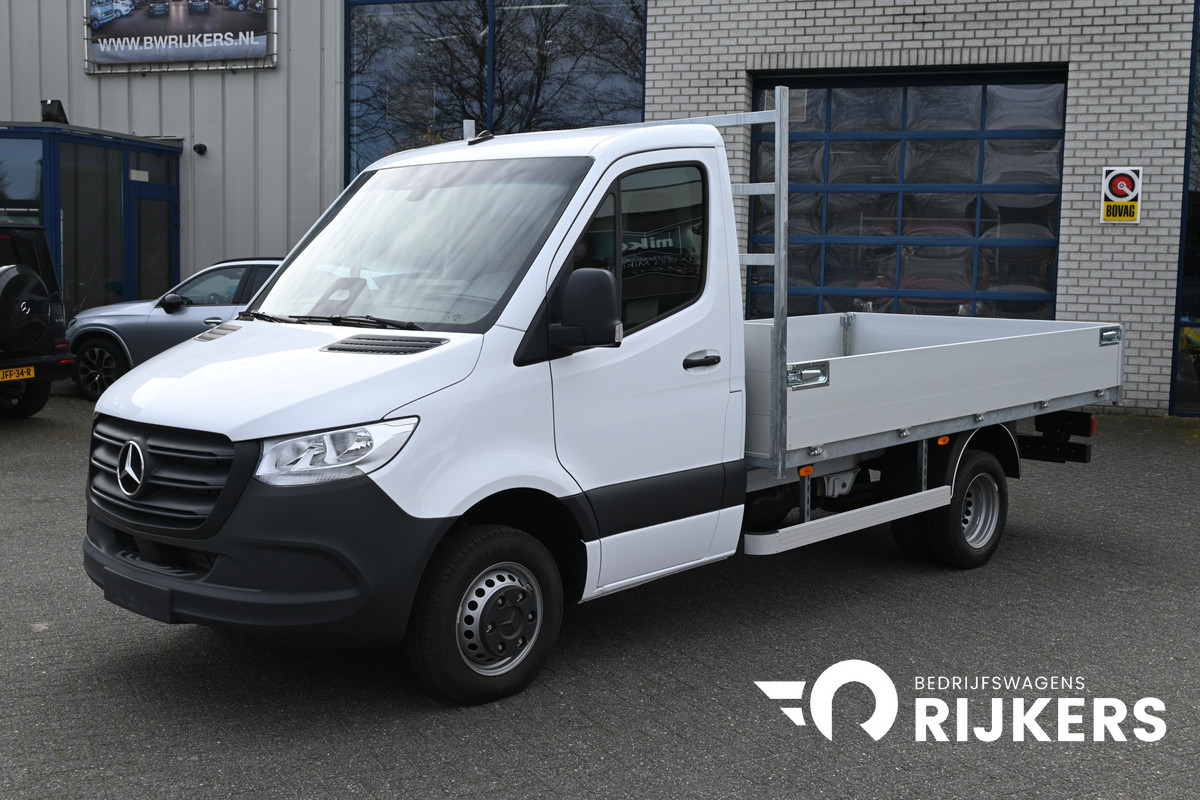 Mercedes-Benz Sprinter 515 CDI L2 Pro Open laadbak 3500 KG trekhaak, Geveerde stoel