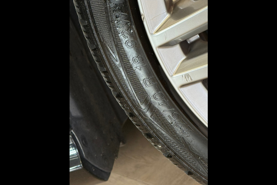 Mercedes-Benz B-Klasse B180 Ambition AUT NAVIGATIE AIRCO CRUISE CONTROL LED XENON PDC TREKHAAK