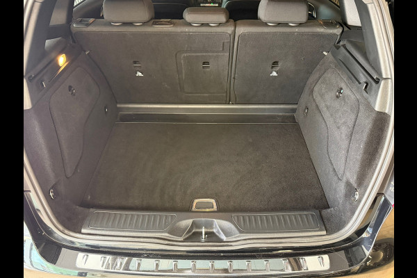 Mercedes-Benz B-Klasse B180 Ambition AUT NAVIGATIE AIRCO CRUISE CONTROL LED XENON PDC TREKHAAK