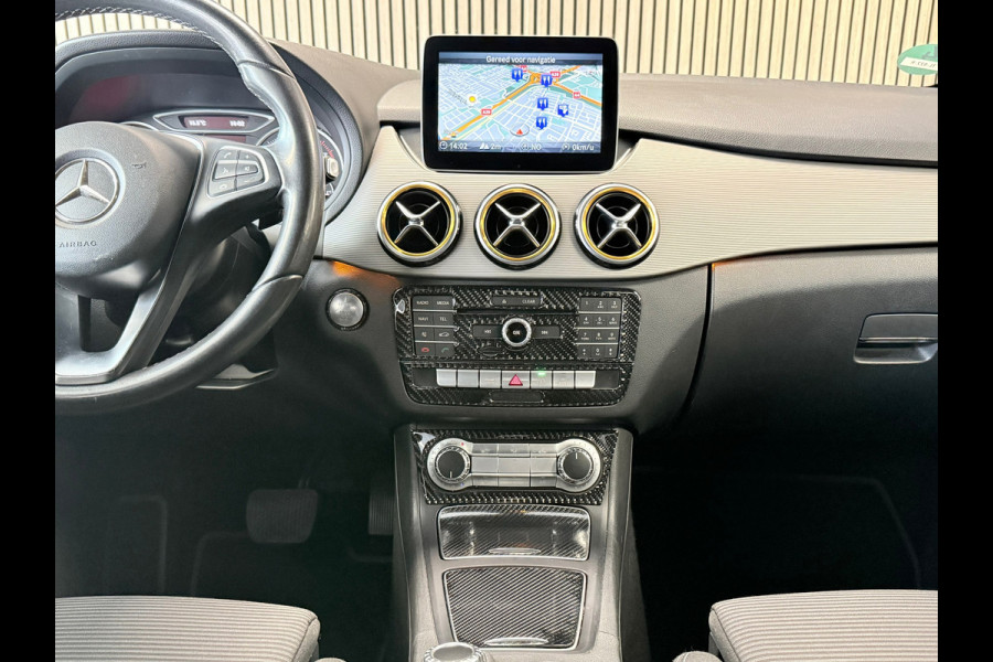 Mercedes-Benz B-Klasse B180 Ambition AUT NAVIGATIE AIRCO CRUISE CONTROL LED XENON PDC TREKHAAK