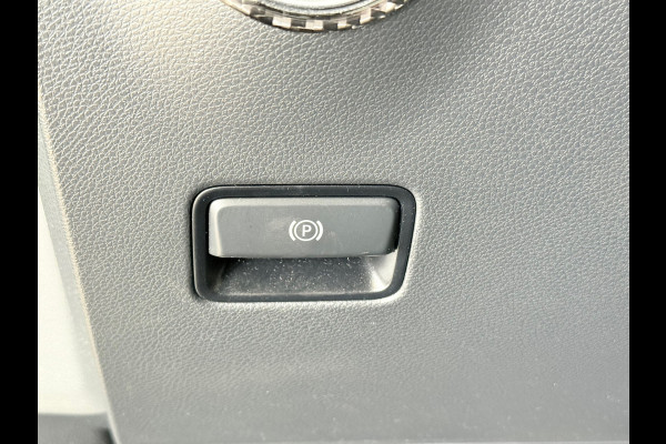 Mercedes-Benz B-Klasse B180 Ambition AUT NAVIGATIE AIRCO CRUISE CONTROL LED XENON PDC TREKHAAK