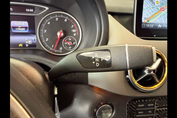 Mercedes-Benz B-Klasse B180 Ambition AUT NAVIGATIE AIRCO CRUISE CONTROL LED XENON PDC TREKHAAK