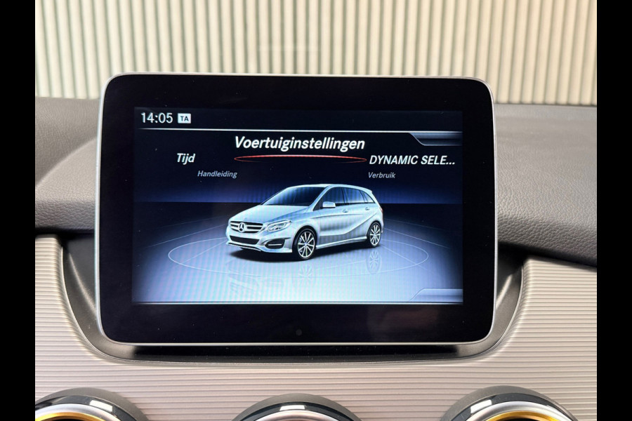 Mercedes-Benz B-Klasse B180 Ambition AUT NAVIGATIE AIRCO CRUISE CONTROL LED XENON PDC TREKHAAK