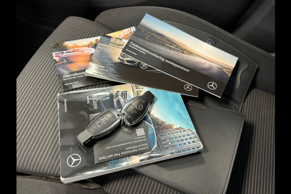 Mercedes-Benz B-Klasse B180 Ambition AUT NAVIGATIE AIRCO CRUISE CONTROL LED XENON PDC TREKHAAK