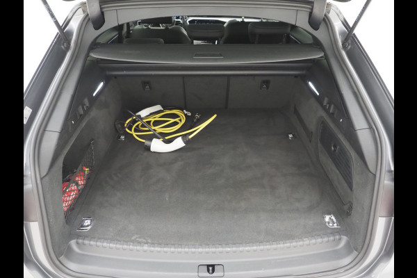 Audi A6 Avant 55 TFSI e quattro Competition Full Black | Panoramadak | B&O Audio | Camera | Keyless | Adaptive Cruise | Sfeerlicht | Carplay