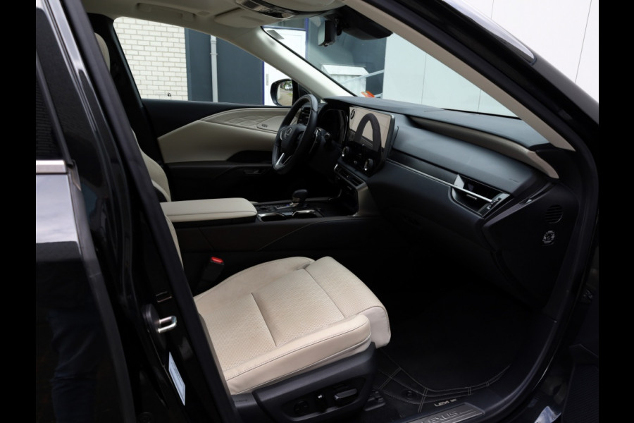 Lexus RX 450h+President Line