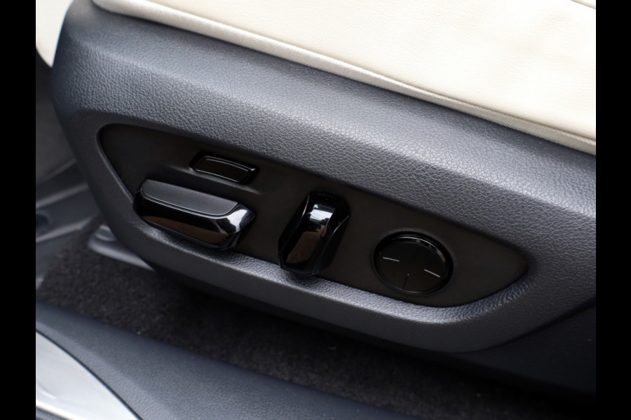 Lexus RX 450h+President Line