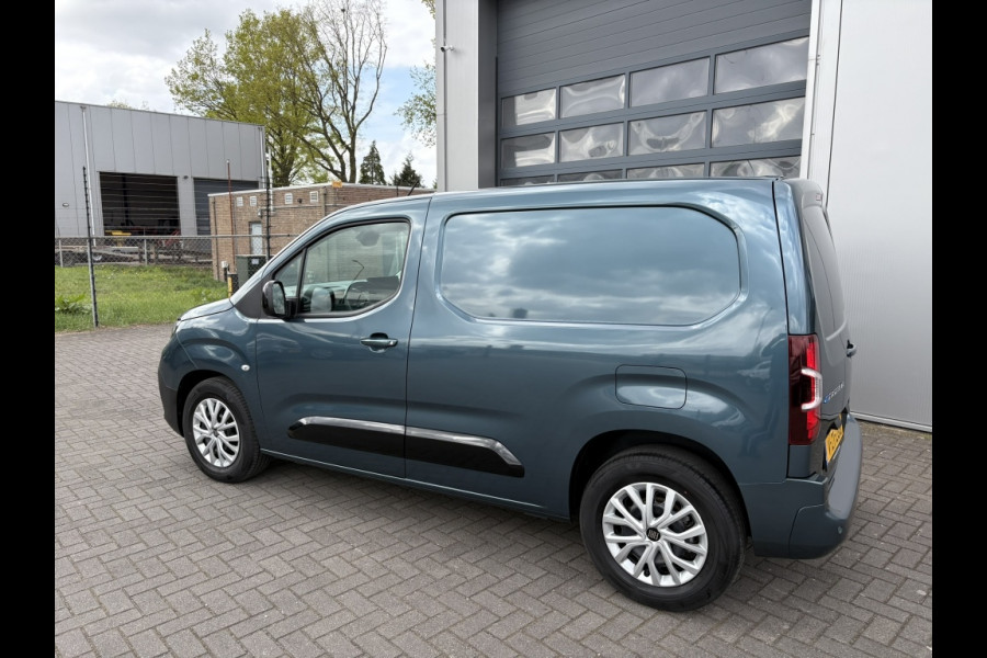 Fiat E-Doblò 50 kWh 3-zits | airco | carplay | cruise