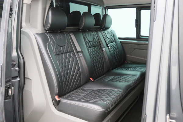 Volkswagen Transporter 2.0 TDI DSG L2H1 30 DC Bulli Leer, 2x Elektr. Schuifdeur, ACC, Camera, Apple Carplay, LED, Trekhaak, 20''