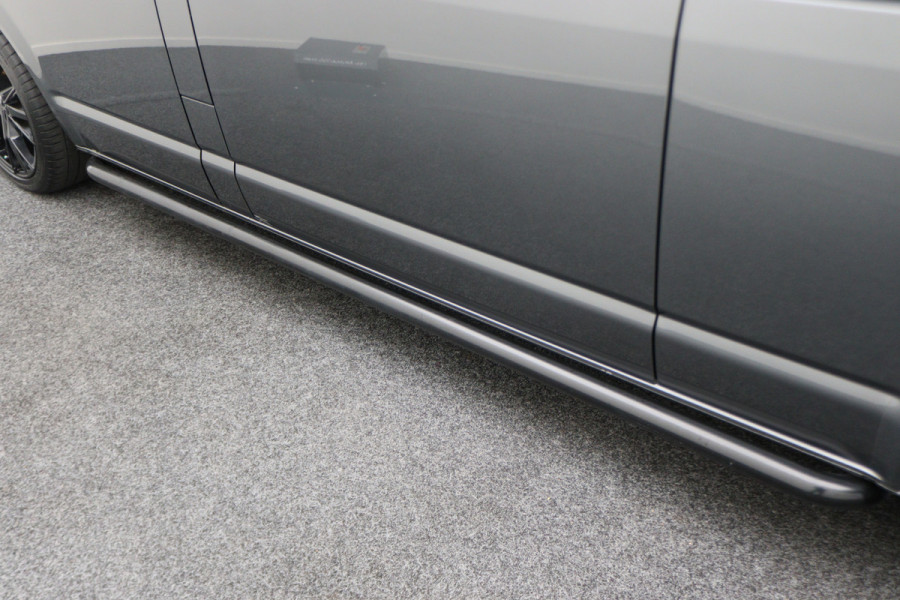 Volkswagen Transporter 2.0 TDI DSG L2H1 30 DC Bulli Leer, 2x Elektr. Schuifdeur, ACC, Camera, Apple Carplay, LED, Trekhaak, 20''