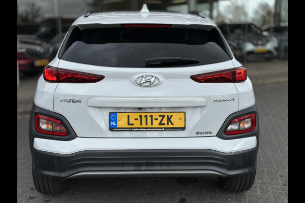Hyundai Kona EV Fashion 64 kWh | SOH: 96,8% | Sky PANO Dak | HUD | Dodehoek Detectie | ACC |