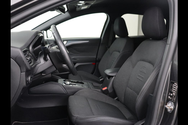 Ford Focus 1.5 EcoBoost Active X Business | Adaptive cruise | Trekhaak | Camera | Carplay | Navigatie | Keyless | Full LED | Parkeerhulp | Climate control | Digital Cockpit | Bluetooth