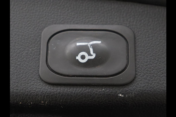 Ford Focus 1.5 EcoBoost Active X Business | Adaptive cruise | Trekhaak | Camera | Carplay | Navigatie | Keyless | Full LED | Parkeerhulp | Climate control | Digital Cockpit | Bluetooth