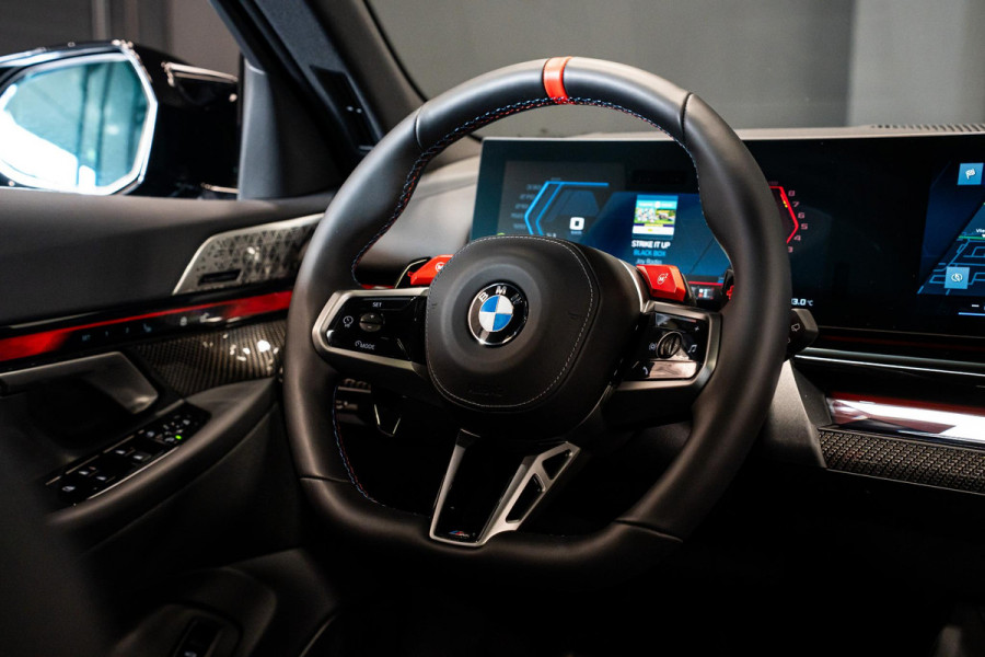 BMW 5 Serie Touring M5 *M Driver’s Package / Bowers & Wilkins / Carbon-interieur / Stoelventilatie / Panorama / Memory / Keyless / Surround-View*