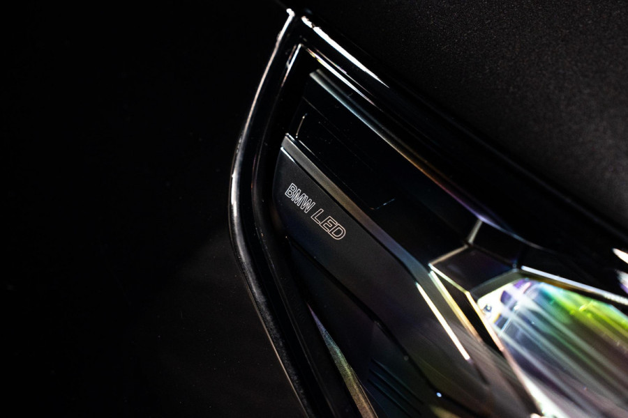 BMW 5 Serie Touring M5 *M Driver’s Package / Bowers & Wilkins / Carbon-interieur / Stoelventilatie / Panorama / Memory / Keyless / Surround-View*