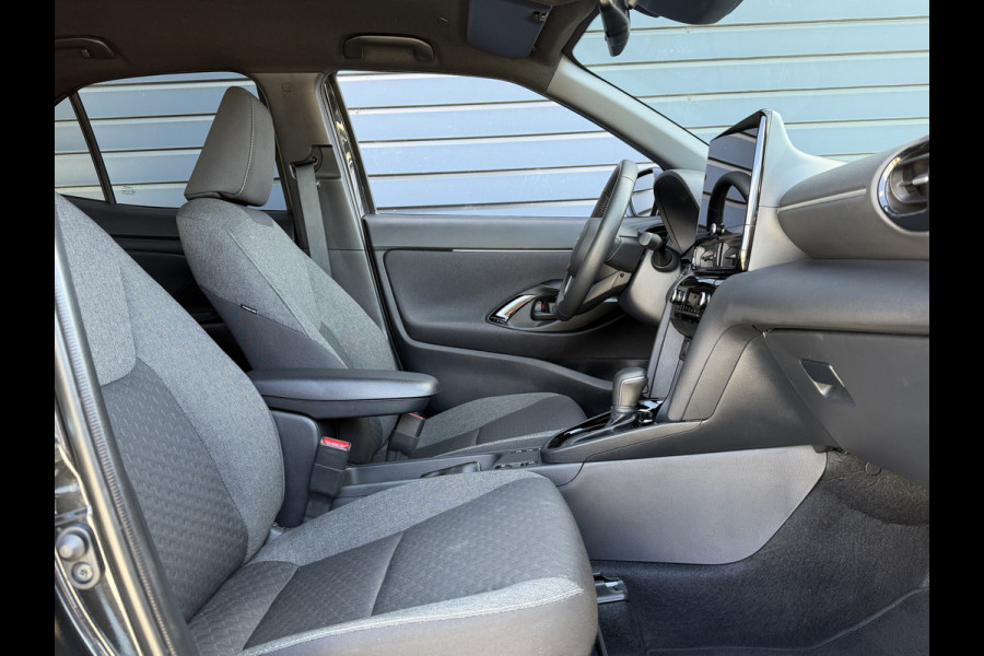 Toyota Yaris Cross 1.5 Hybrid 130 PK AUT Dynamic / Camera / Blind spot / Navigatie