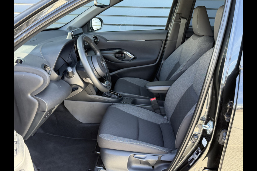 Toyota Yaris Cross 1.5 Hybrid 130 PK AUT Dynamic / Camera / Blind spot / Navigatie