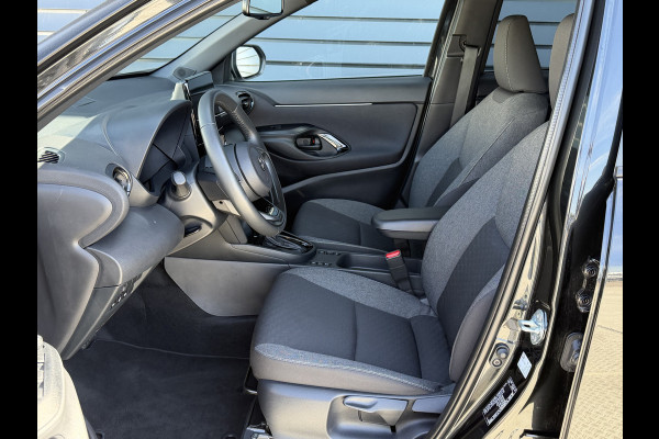 Toyota Yaris Cross 1.5 Hybrid 130 PK AUT Dynamic / Camera / Blind spot / Navigatie