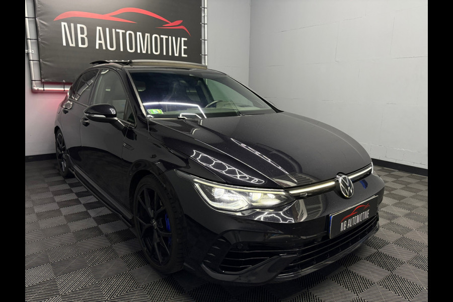 Volkswagen Golf 8 2.0 TSI R 4Motion Akra Pano Leer