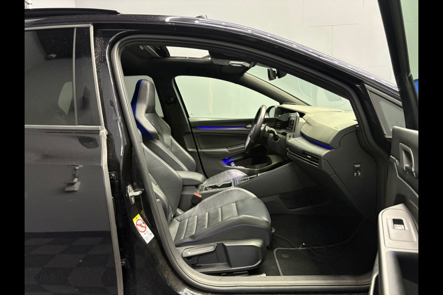 Volkswagen Golf 8 2.0 TSI R 4Motion Akra Pano Leer