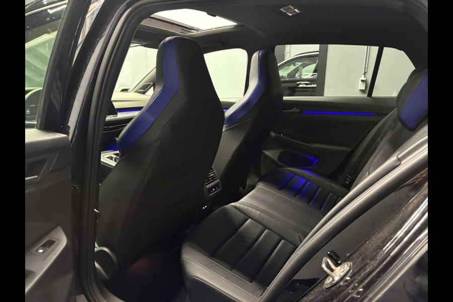 Volkswagen Golf 8 2.0 TSI R 4Motion Akra Pano Leer