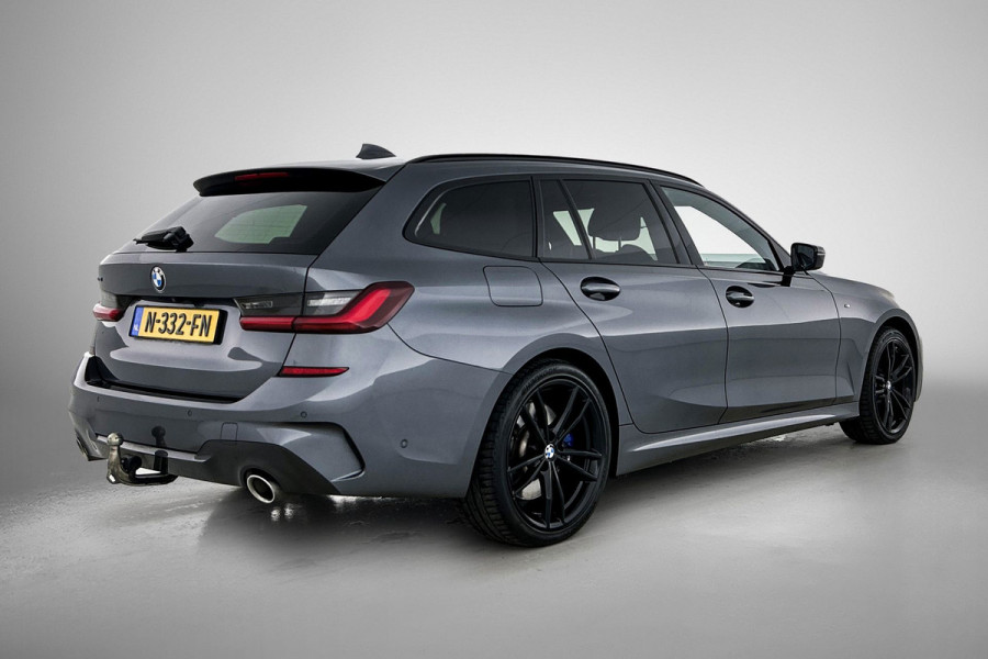 BMW 3 Serie Touring 330e xDrive High Executive M-sport (Panorama, Trekhaak, Camera, Co-Pilot, Stoel+StuurV, Carplay, Etc)