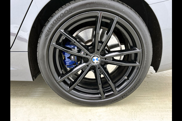 BMW 3 Serie Touring 330e xDrive High Executive M-sport (Panorama, Trekhaak, Camera, Co-Pilot, Stoel+StuurV, Carplay, Etc)