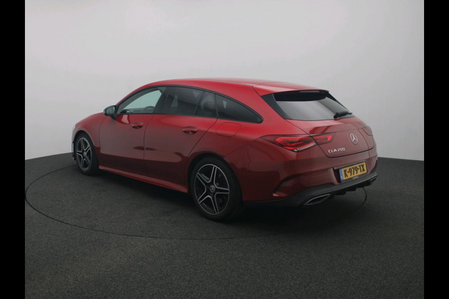 Mercedes-Benz CLA-Klasse Shooting Brake 200 Business Solution AMG AMG line | Night Pakket | Ledkoplampen | Sfeerverlichting | Stoelverwarming. Inclusief 24 maanden Mercedes-Benz Certified garantie voor Europa.