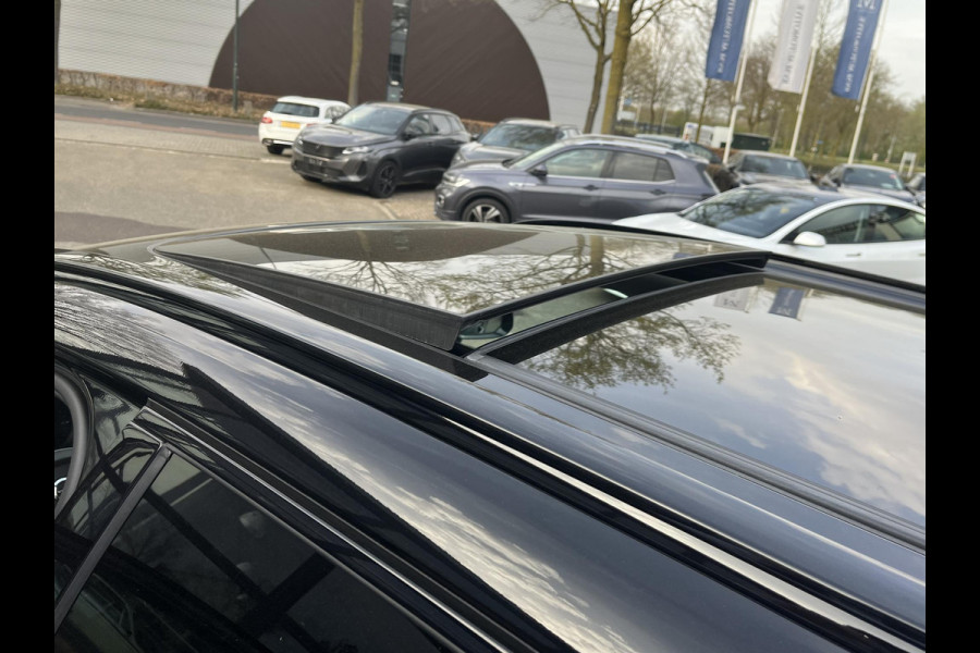 Volvo XC60 2.0 T6 Plug-in hybrid AWD Plus Dark 360 CAMERA| HARMAN KARDON| ACHTERBANK VERWARMD| PANO| VOORSTOELEN + STUUR VERWARMD| ELEKTRISCHE STOELEN MET MEMORY| ELEKTRISCHE ACHTERKLEP| DEALER OH. NET ONDERHOUD GEHAD|