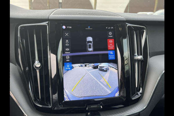Volvo XC60 2.0 T6 Plug-in hybrid AWD Plus Dark 360 CAMERA| HARMAN KARDON| ACHTERBANK VERWARMD| PANO| VOORSTOELEN + STUUR VERWARMD| ELEKTRISCHE STOELEN MET MEMORY| ELEKTRISCHE ACHTERKLEP| DEALER OH. NET ONDERHOUD GEHAD|