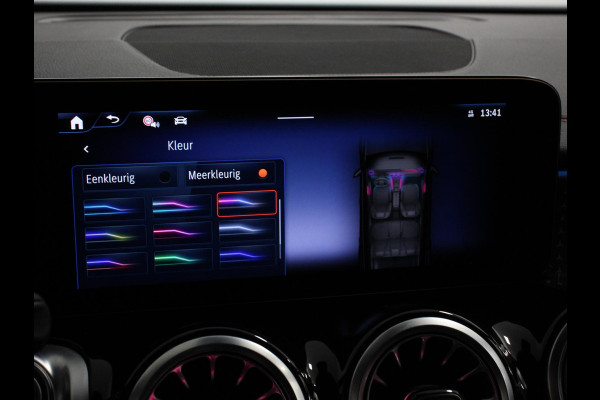 Mercedes-Benz EQB 250+ AMG Line 71 kWh | AMG Line interieur | Edition Advance Plus | LED High Performance koplampen