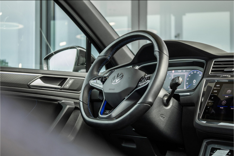 Volkswagen Tiguan 2.0 TSI R 4Motion - Panorama | Akrapovic | Memory | ACC | Keyless