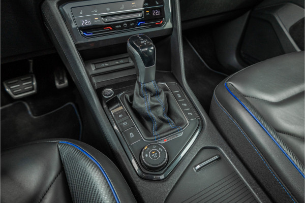 Volkswagen Tiguan 2.0 TSI R 4Motion - Panorama | Akrapovic | Memory | ACC | Keyless