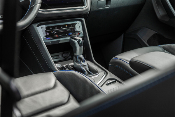 Volkswagen Tiguan 2.0 TSI R 4Motion - Panorama | Akrapovic | Memory | ACC | Keyless