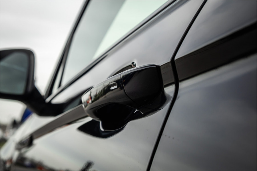 Volkswagen Tiguan 2.0 TSI R 4Motion - Panorama | Akrapovic | Memory | ACC | Keyless