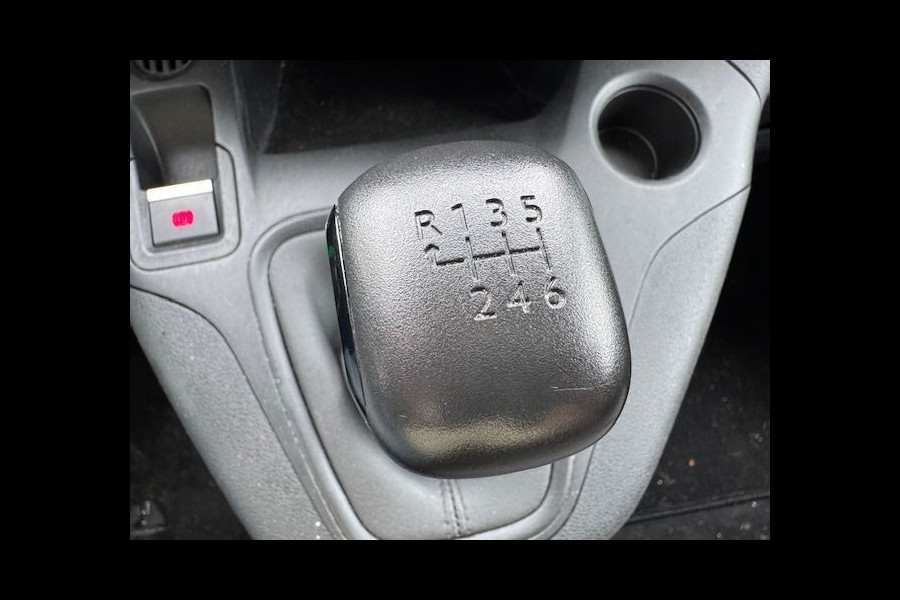 Peugeot Partner 1.5 BlueHDi 100 L2 3zits Airco,Cruisecontrol VOORSCHADE