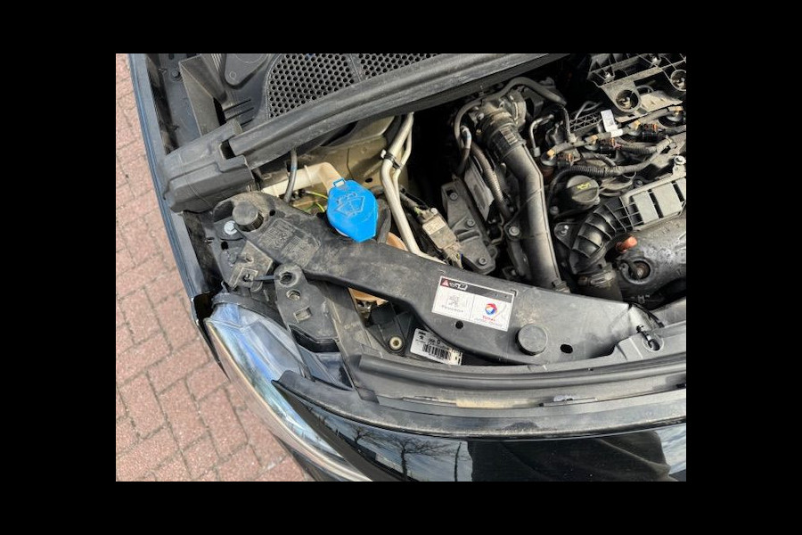 Peugeot Partner 1.5 BlueHDi 100 L2 3zits Airco,Cruisecontrol VOORSCHADE