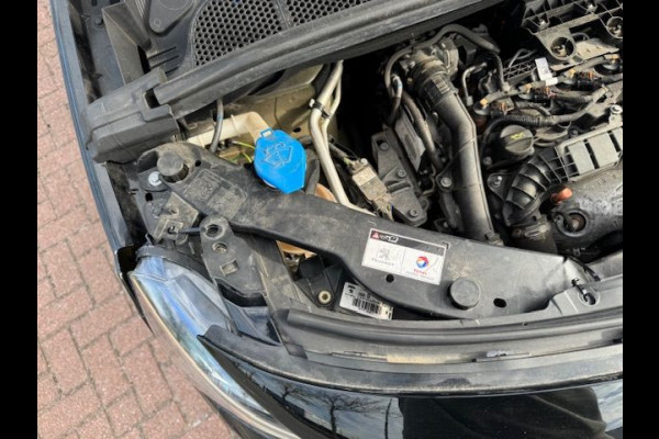 Peugeot Partner 1.5 BlueHDi 100 L2 3zits Airco,Cruisecontrol VOORSCHADE