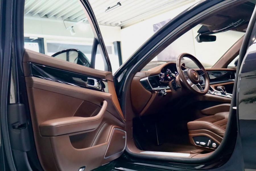Porsche Panamera Sport Turismo 4.0 Turbo AKRA|PANO|MASSAGE|MATRIX|VOL