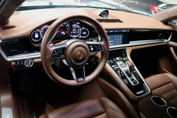 Porsche Panamera Sport Turismo 4.0 Turbo AKRA|PANO|MASSAGE|MATRIX|VOL