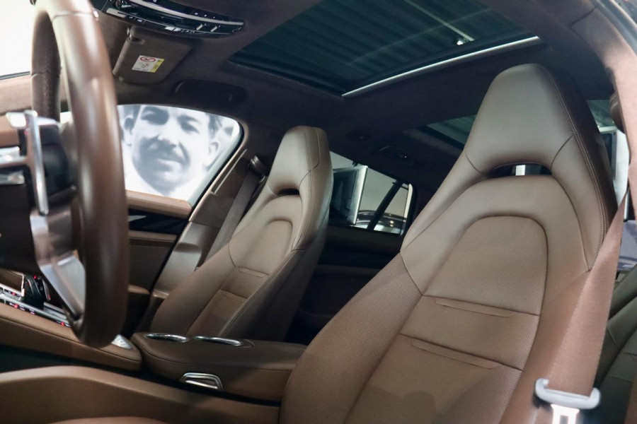 Porsche Panamera Sport Turismo 4.0 Turbo AKRA|PANO|MASSAGE|MATRIX|VOL